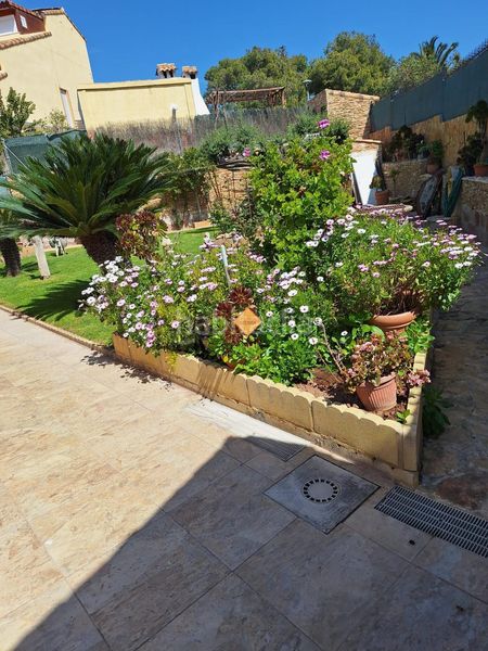 Foto 00d82dd9-6593-4896-9c36-b189d3899c16. Casa amb calefacció aparcament a Casas Verdes Paterna