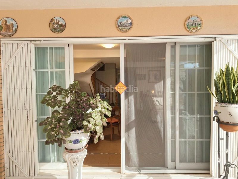 Foto 45133c6a-1ee7-4b03-b758-76f529d9ed8d. Casa amb calefacció aparcament a Casas Verdes Paterna