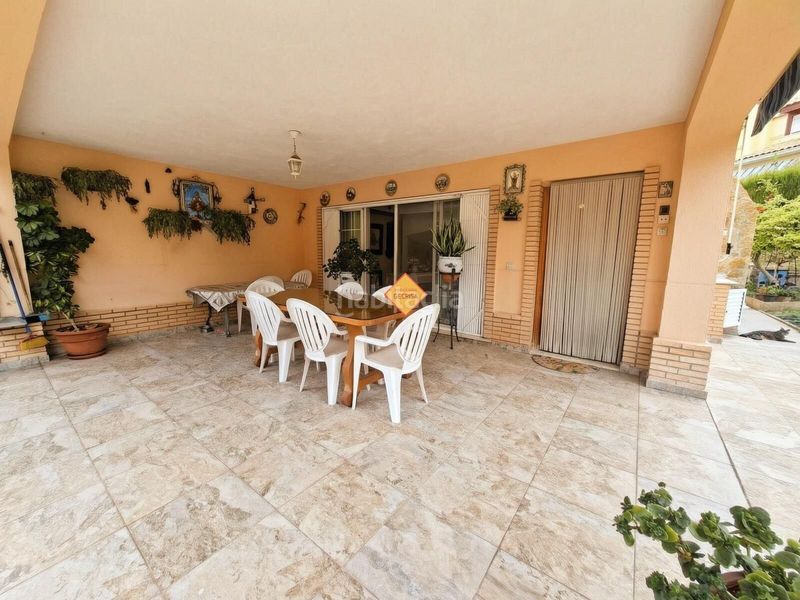 Foto 654e60eb-89b3-49dc-a60d-51306104caec. Casa amb calefacció aparcament a Casas Verdes Paterna
