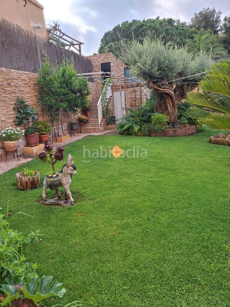 Foto b7c8219f-a86a-4500-a8d7-e2b257f23c38. Casa amb calefacció aparcament a Casas Verdes Paterna