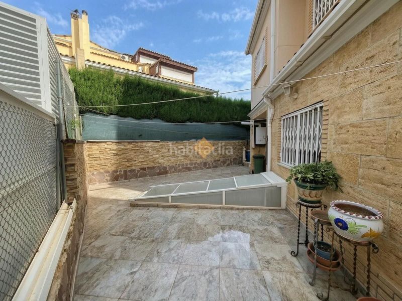 Foto d1275895-5292-4d98-8756-93804a02ec83. Casa amb calefacció aparcament a Casas Verdes Paterna