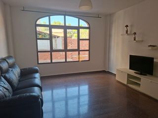Rent Loft in Zona Concordia. Precioso loft en alquiler zona concordia! no se permite empadron