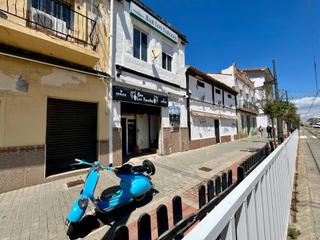Maison jumelée à Calle de eugenia viñes 111. Casa en venta en calle eugenia viñes