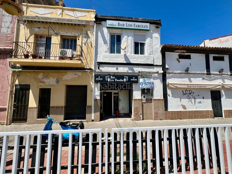 Foto feec645c-f555-4a49-a26d-8a04e4c6a37e. Casa adossada a El Cabanyal-El Canyamelar Valencia