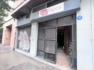 Lloguer Local Comercial a Carrer del poeta más i ros 144. Local en alquiler en calle santos justo y pastor