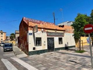 Casa a Avinguda de la malva-rosa 55. Casa independiente en avenida malvarrosa