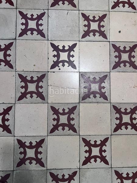 Foto 74572eb5-136a-4b82-807d-9df725ba38dc. Pis a carrer d'antoni joan 5 a El Cabanyal-El Canyamelar Valencia