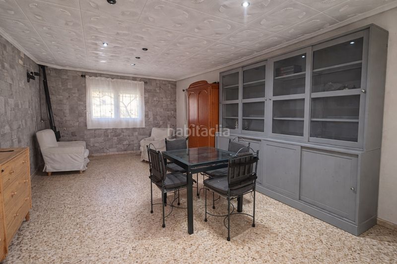 Foto 3f4f61ac-b48e-40a3-8a06-1c6e11463055. Chalet  en venta en la urbanización de les mallaes en Pedralba
