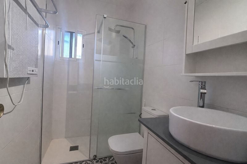 Foto 67da2240-e35a-4f95-a8f5-4c274d5753e4. Chalet  en venta en la urbanización de les mallaes en Pedralba