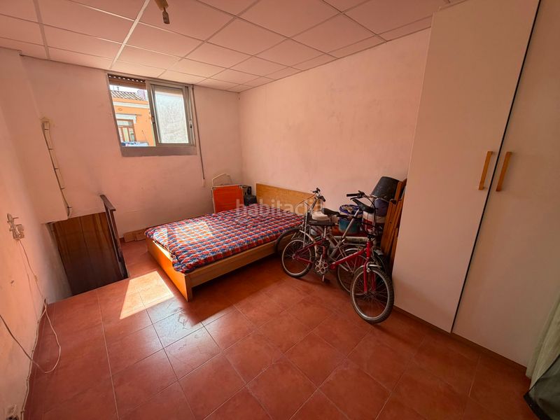 Foto 55866d2b-5a78-4337-8878-b3077259fc8e. Casa amb xemeneia a El Cabanyal-El Canyamelar Valencia