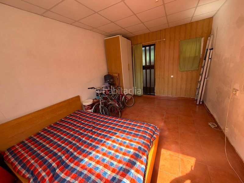 Foto 73d0ab25-9a65-4265-851a-da809c38f9d6. Casa amb xemeneia a El Cabanyal-El Canyamelar Valencia