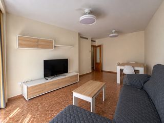 Location Appartement  Carrer de trafalgar. Calle trafalgar