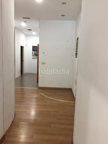 Foto f55dc1c5-f812-480b-a740-7b5be7fca8b2. Local comercial """""""opotunidad"""""""""""planta comercial centro en Manises