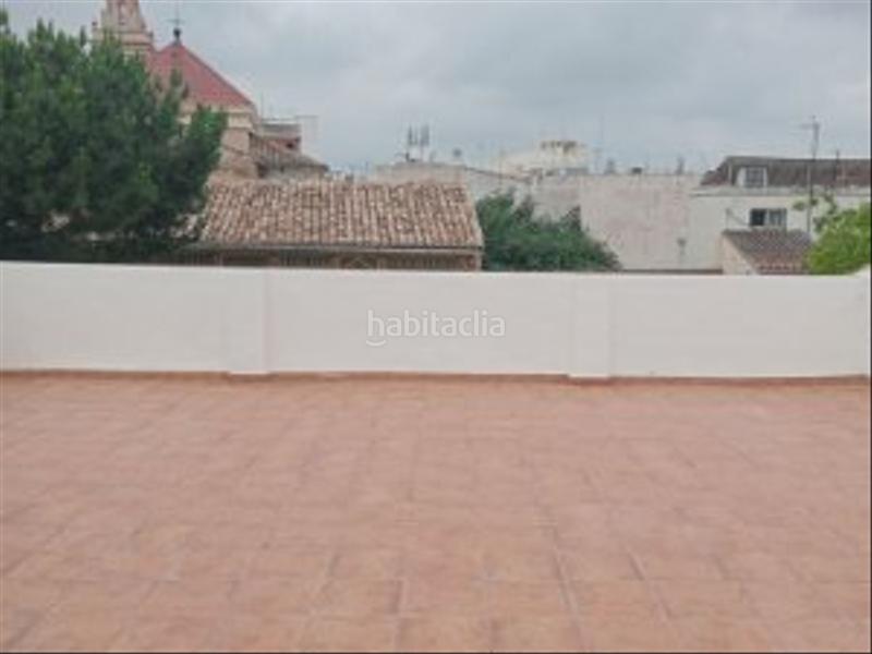 Foto d5175dd4-0d79-476d-8bfc-f73af2ec9750. House with fireplace in Centro Ciudad Manises