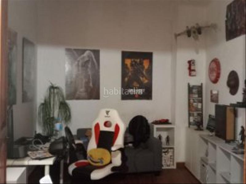 Foto ebce7fc0-d2b4-4806-a59e-71f8f73b5225. House with fireplace in Centro Ciudad Manises