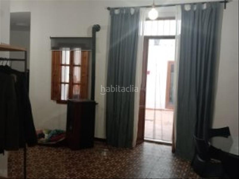 Foto fa7fc3ab-b7e6-4340-951a-fceccf507e29. House with fireplace in Centro Ciudad Manises