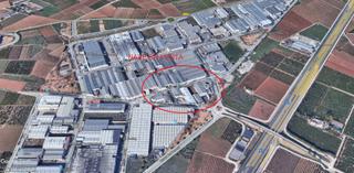 Nau industrial  Carrer xaloc. Nave en perfecto estado junto a a-7