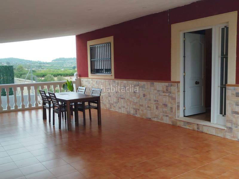 Foto 5c330bf5-9e84-444a-b79b-df3672718781. Chalet con camino riscaldamento parcheggio piscina in Montroy