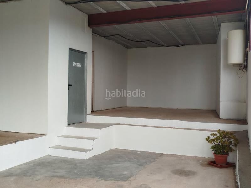 Foto 9c86bd1f-da80-4e9c-b518-c3e055c67ac6. Chalet con camino riscaldamento parcheggio piscina in Montroy