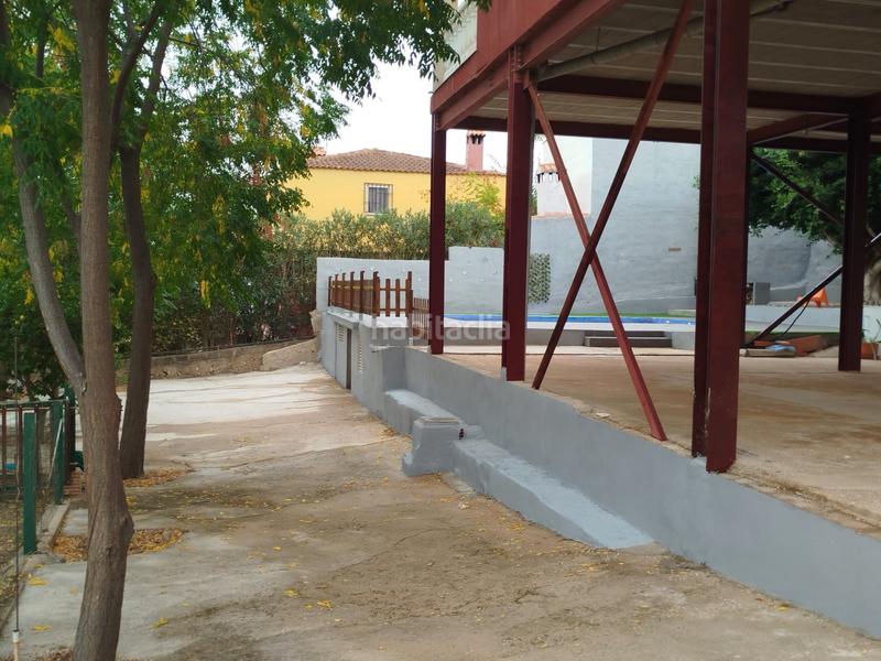 Foto da100025-ee60-4142-b8c7-087e8014fac8. Chalet con camino riscaldamento parcheggio piscina in Montroy