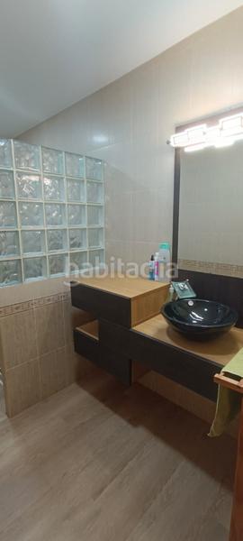 Foto fa4d58b2-08d9-493e-8fcd-01eb247335ed. Chalet con camino riscaldamento parcheggio piscina in Montroy