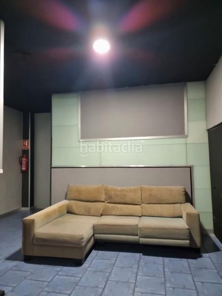 Foto ff335de5-1162-4310-b18a-d93c82e8da84. Alquiler local comercial pb comercial barrio del carmen en Manises