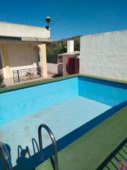 Chalet in Riba - roja de Túria. Chalet ribarroja " los carasoles"