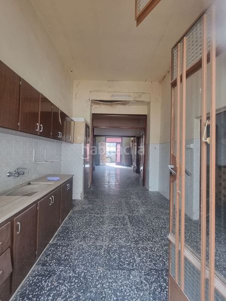 Foto 04f1a840-e9b1-4ba3-8435-e52715dee3a8. Casa amb aparcament a Benifaió