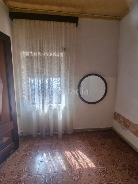 Foto 1c655045-5e39-4260-8710-dfc62a12b9e0. Casa amb aparcament a Benifaió