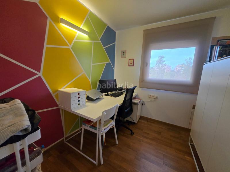 Foto 320694fe-dc4c-45e3-98fb-079ae008375f. Piso bonito piso con 2 plazas de parking y trastero en Sabadell