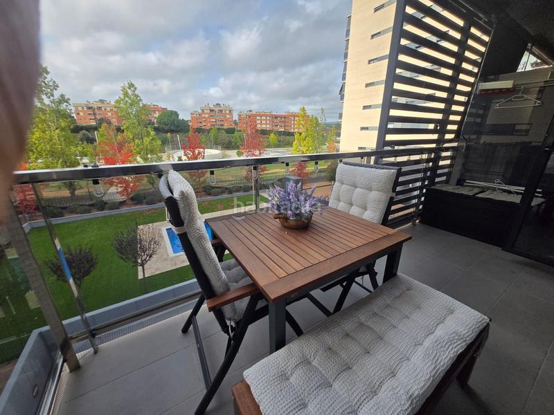 Foto 519c1d6d-6cab-4519-9922-101f8bc85ac4. Piso bonito piso con 2 plazas de parking y trastero en Sabadell