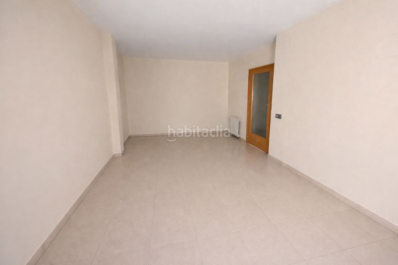 Foto a5e2d6e9-1ffd-49b4-b4e1-0a997c236b1b. Pis a Pallejà