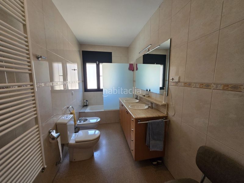 Foto b07f739d-a7ae-4e46-a4ba-3df7e2424cab. Casa amb calefacció piscina a Sentmenat