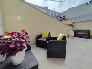 Planta baixa a Santa Perptua de Mogoda. Piso en venta con terraza, plaza de parking y trastero