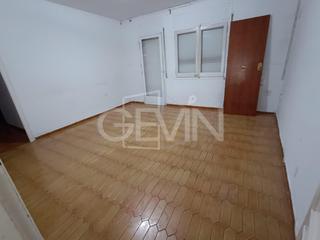Pis a Estació de França. Piso en mollet del valles, zona estación de francia, 4 habitacio