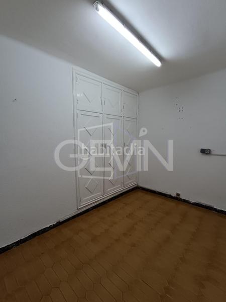 Foto 80a56202-5278-4fef-abed-c1a92f3a3847. Pis a Estació de França Mollet del Vallès