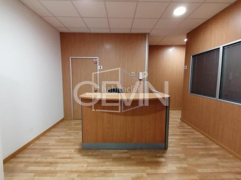 Foto 7ca3882a-ea0a-4a42-a4ed-f9542e5f6afb. Miete büro mit heizung parking in Santa Perpètua de Mogoda