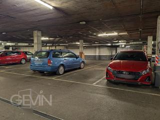 Aparcament cotxe a Santa Perpètua de Mogoda. Parking en venta a un paso del paseo de la florida