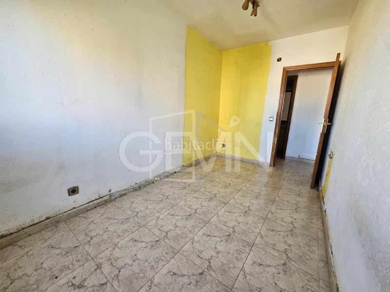 Foto 60d0d84b-52af-4134-a1e0-2c341e589864. Piso  en zona centro de sant adria de besos en Sant Adrià de Besòs