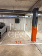 Miete Autoparkplatz in Santa Perpètua de Mogoda. Se alquila plaza de parking zona centro