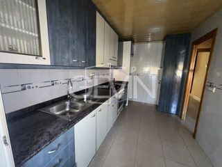 Piso en Plana Lledó. Amplio y luminoso piso en la plana de lledó, mollet del vallès