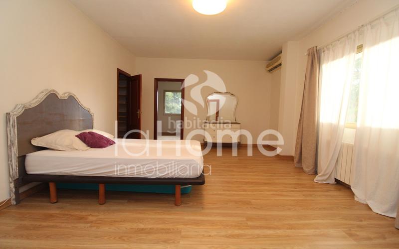 Foto a7aa0faa-423b-4d41-bb75-5bc63becca2d. Chalet en La Cañada Paterna