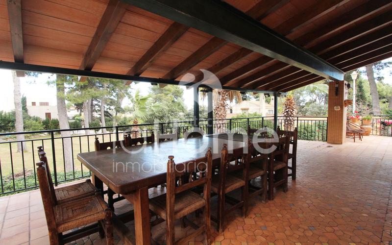 Foto be4db79d-cb6a-4208-ac3c-cbcae7bb5ffe. Chalet en La Cañada Paterna