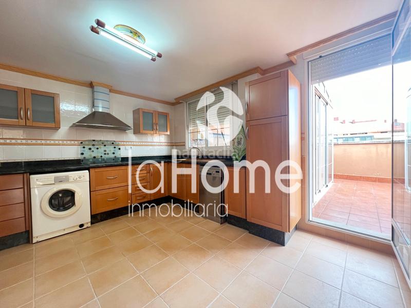 Foto 2efba45c-78bb-4ca6-ad5f-c57555ba5e3f. Attique dans Riba - roja de Túria