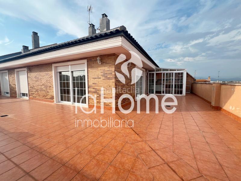 Foto 62ac09d8-55e6-4b18-ab13-9d53a431ff57. Attique dans Riba - roja de Túria