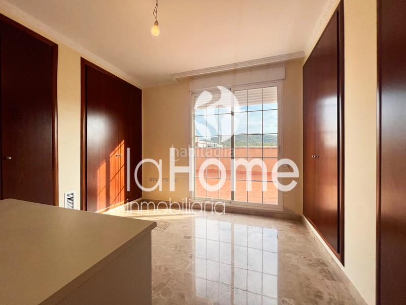 Foto fc798ec7-9c05-48b9-988f-132e965b7753. Attique dans Riba - roja de Túria