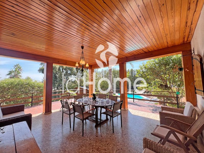 Foto 12b9aac8-984d-490d-b0fa-191e6d071926. Chalet avec cheminée chauffage parking piscine dans Chiva