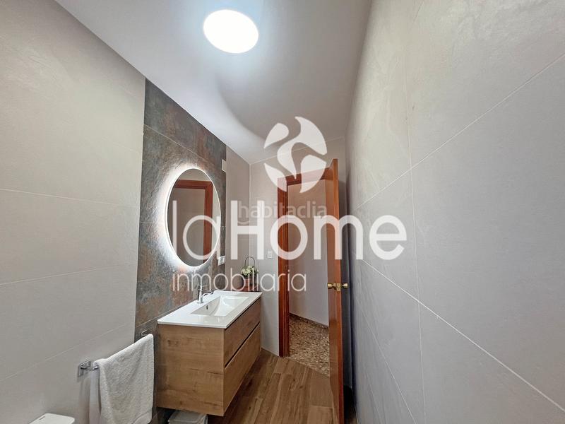 Foto 3a0f8e88-dc96-4b1d-88ec-e9ed2b68e6e4. Chalet avec cheminée chauffage parking piscine dans Chiva