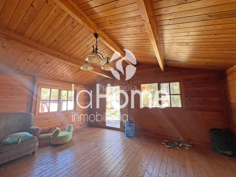 Foto 5ecca3a2-4629-4343-bc88-a78e36023010. Chalet avec cheminée chauffage parking piscine dans Chiva