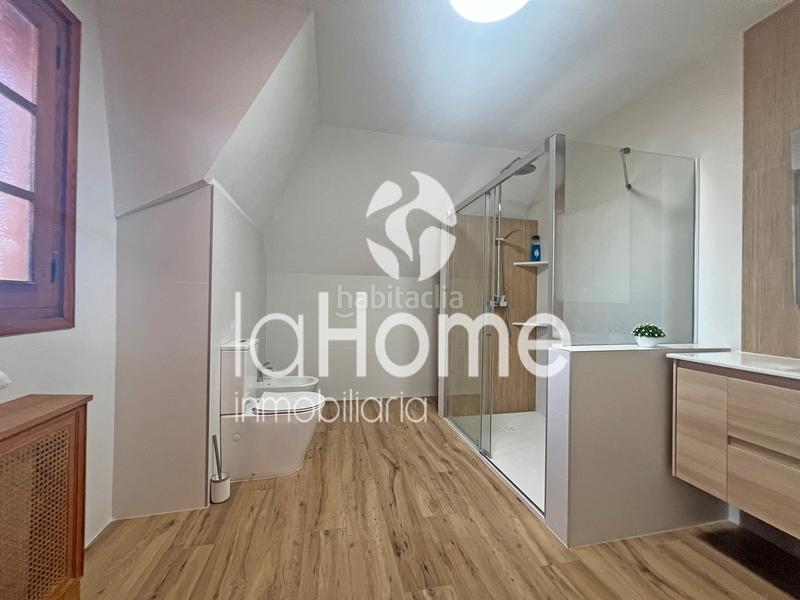 Foto 60c0a7d2-cfcd-4cce-8b56-20f308398bb8. Chalet avec cheminée chauffage parking piscine dans Chiva